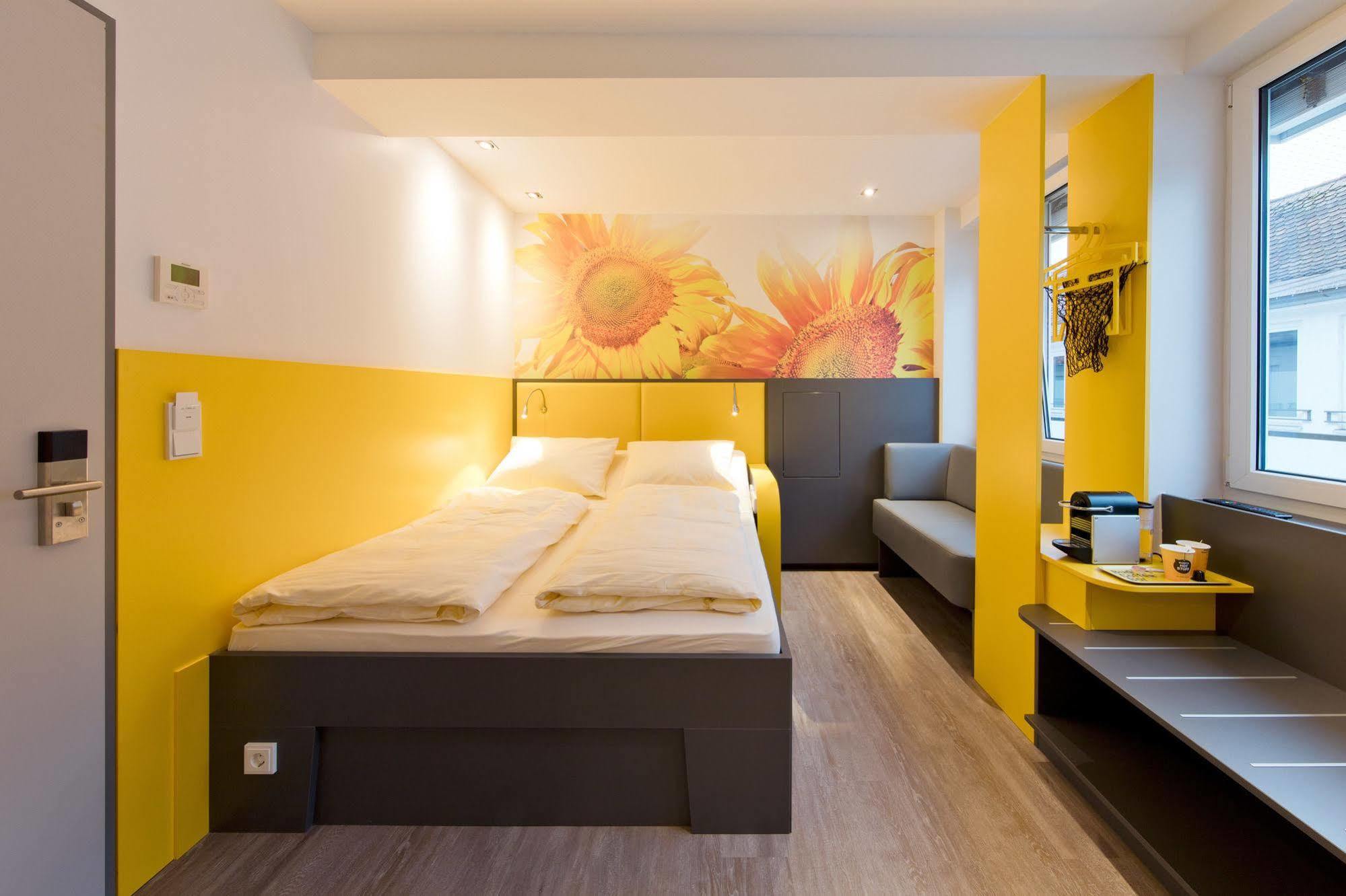 Buddy Hotel